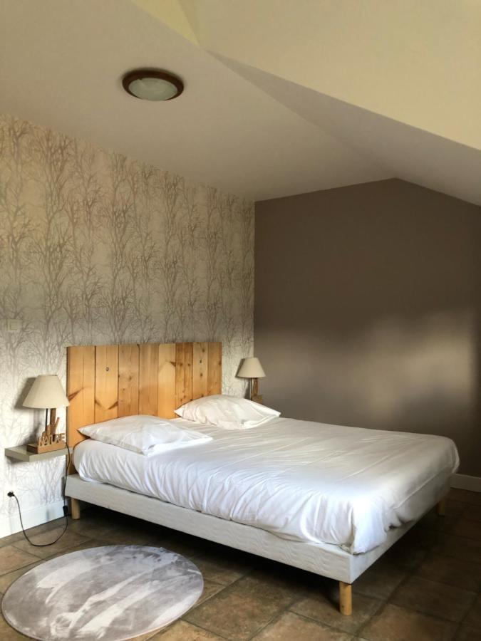 Nébouzat Logis Hotel Volcan Sancy מראה חיצוני תמונה