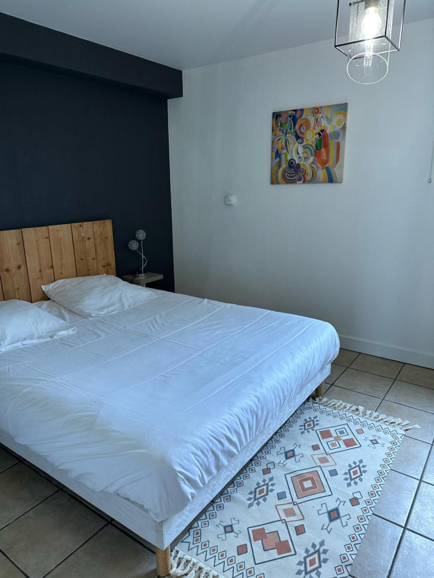 Nébouzat Logis Hotel Volcan Sancy מראה חיצוני תמונה