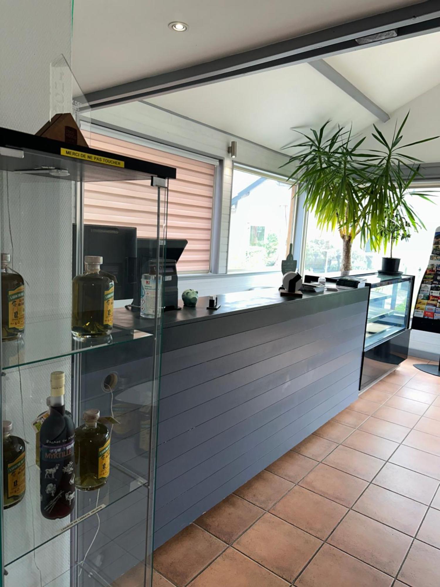 Nébouzat Logis Hotel Volcan Sancy מראה חיצוני תמונה